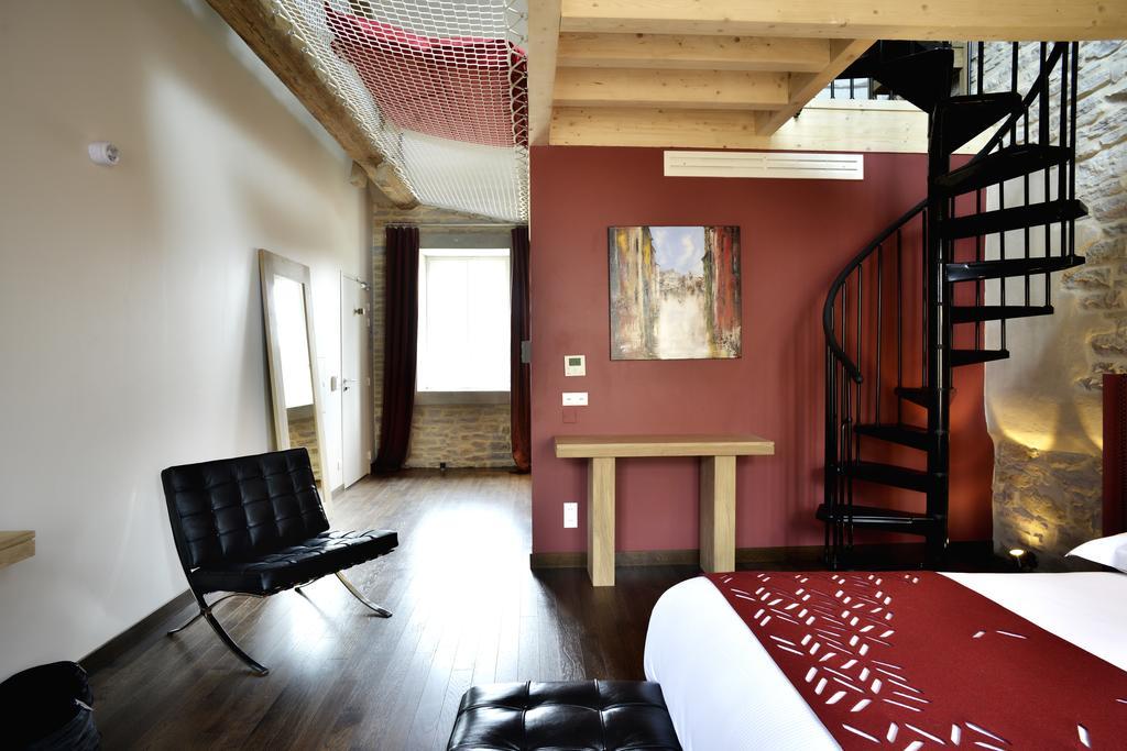Aux Terrasses Hotel Tournus Cameră foto