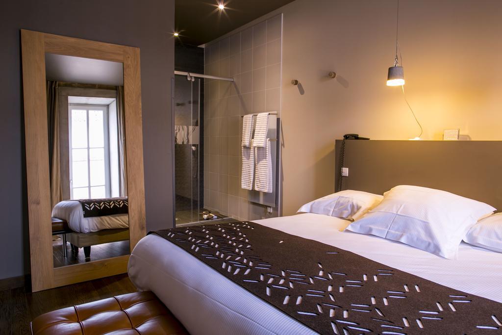 Aux Terrasses Hotel Tournus Cameră foto